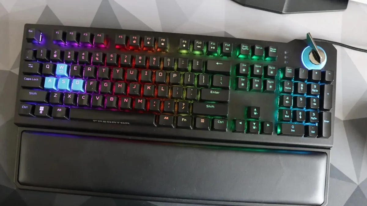 Acer Predator Aethon 700 Review
