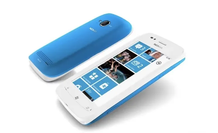 Nokia 710 4G: Powerful Features in a Compact Package