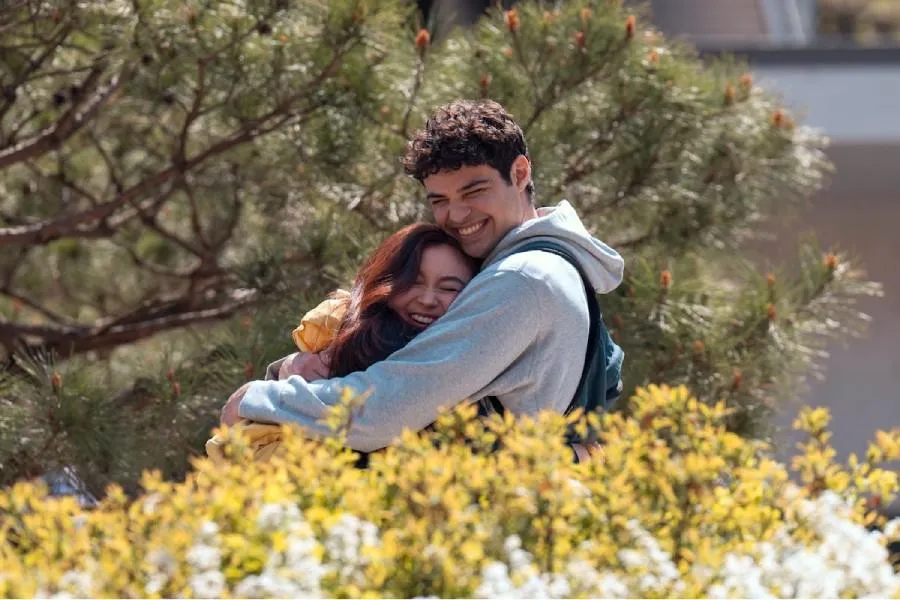 XO, Kitty Season 2 Trailer: Noah Centineo Surprises Fans with a Cameo as Peter Kavinsky