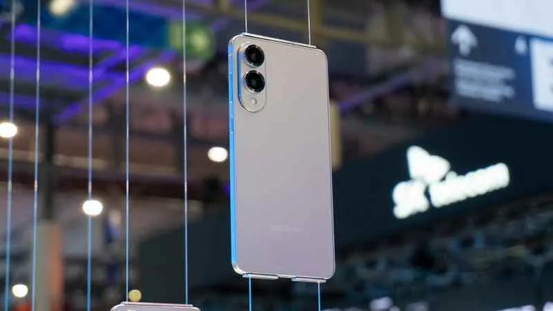 Slim Smartphone with AI power that you will forget OnePlus and iPhone : Galaxy S25 Edge